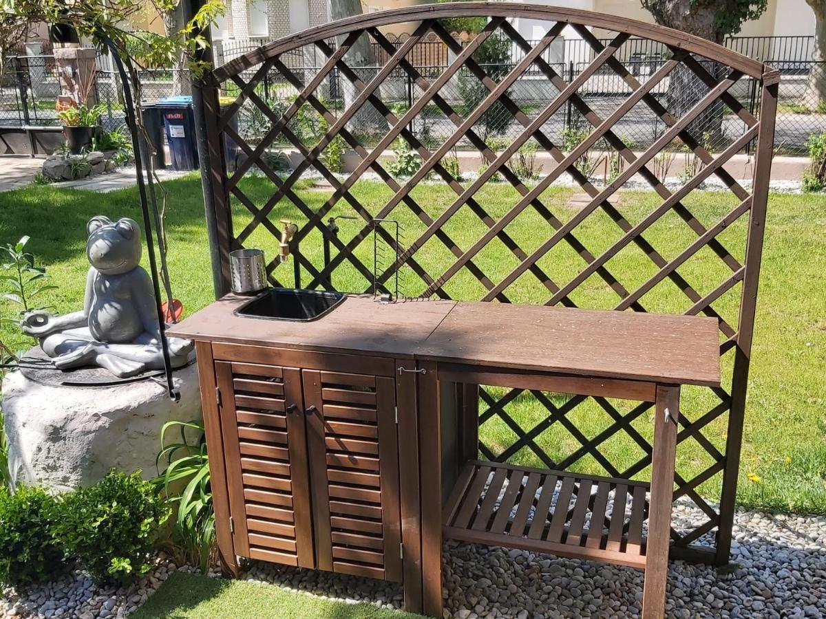 Garden Budha Relax Apartman, Parking, Bbq, Terrace Siófok Zewnętrze zdjęcie